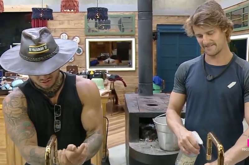 Wallas Arrais critica Carol Lekker por reclamações sobre trato dos búfalos em A Fazenda 17