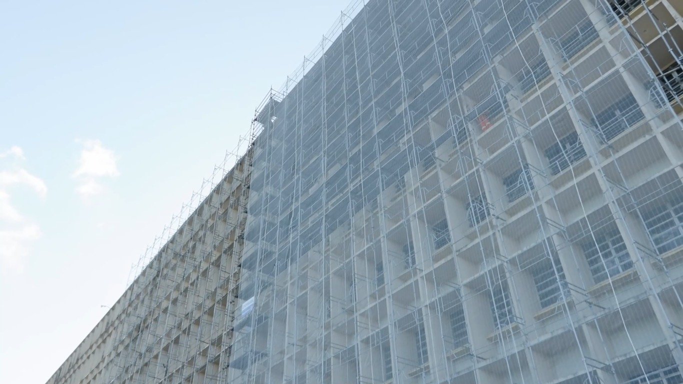 Reformas no Hospital da Restauração deixam pacientes e acompanhantes insatisfeitos 