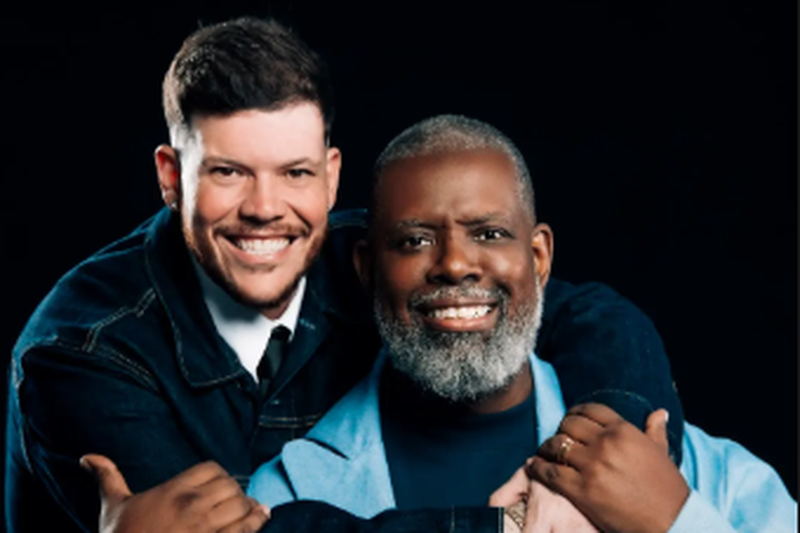 Péricles e Ferrugem escolhem Recife para a estreia da turnê "As Vozes"