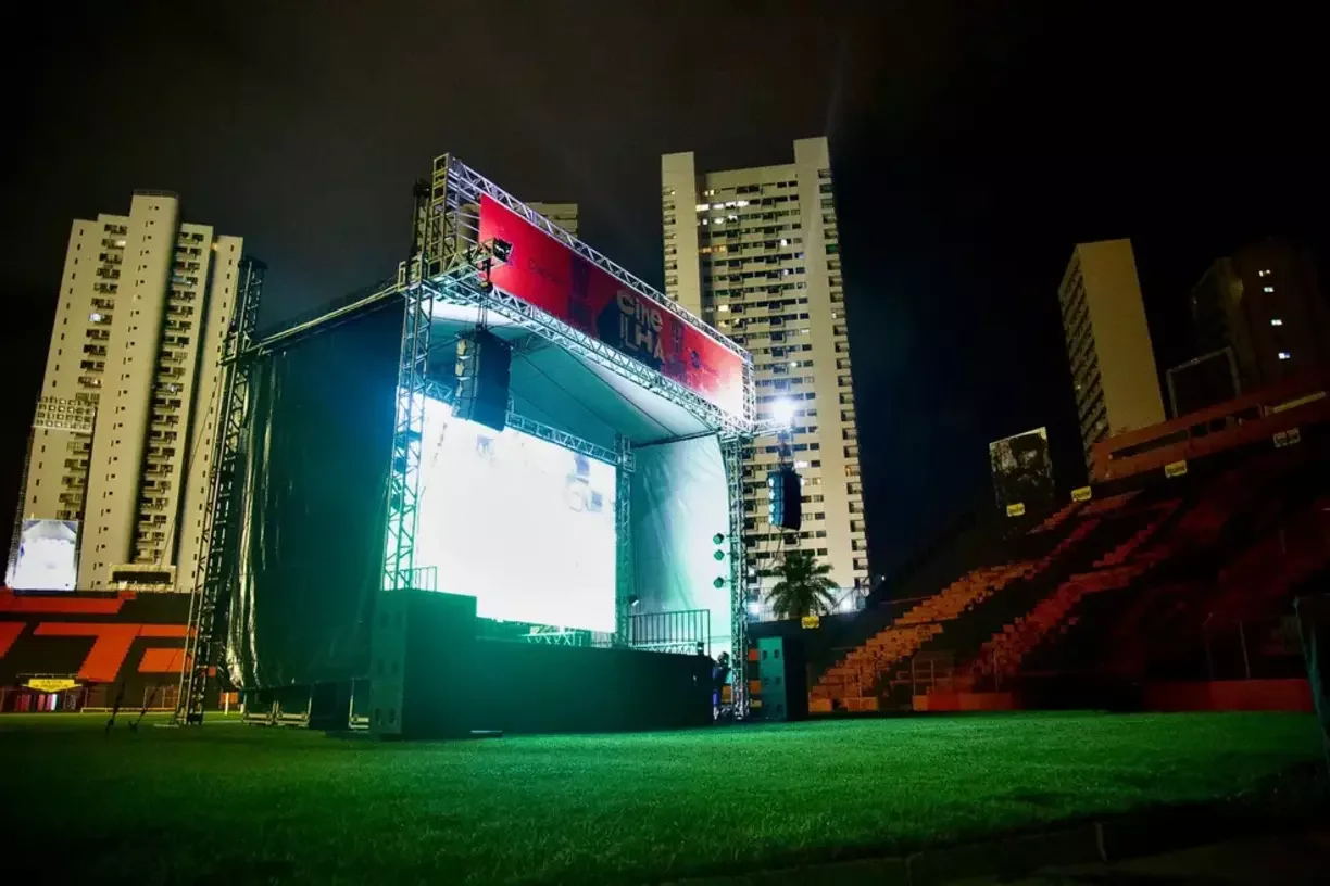 Telão será montado no gramado da Ilha do Retiro. 1000 torcedores poderão comparecer ao evento