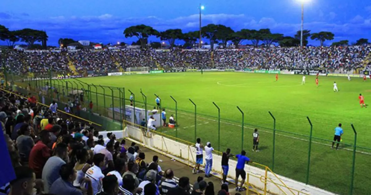 Estádio de Franca é uma das sedes da Copinha 2023
