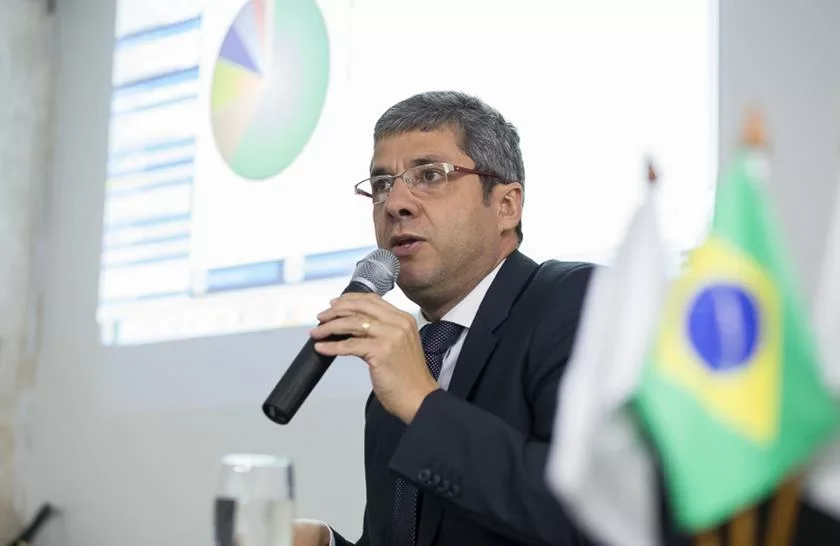 Wilson José de Paula já foi secretário da Fazenda do Distrito Federal e agora empresta sua experiência ao governo de Raquel Lyra, em Pernambuco 