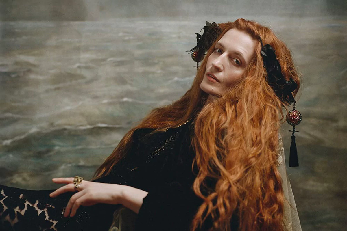  Florence Welch é a vocalista do grupo Florence + The Machine.