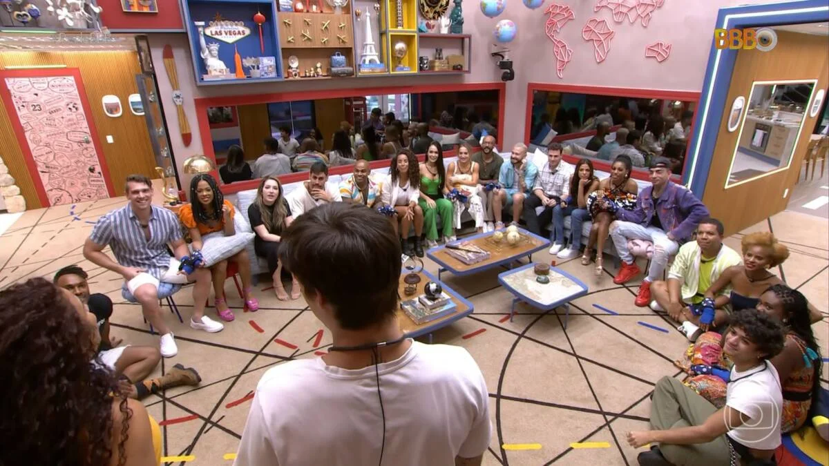 O elenco do BBB 23 é composto originalmente por 22 participantes.