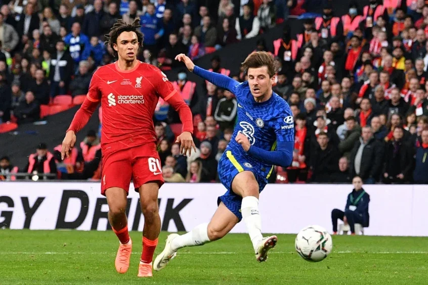 Chelsea e Liverpool fazem campanhas decepcionantes em 2023