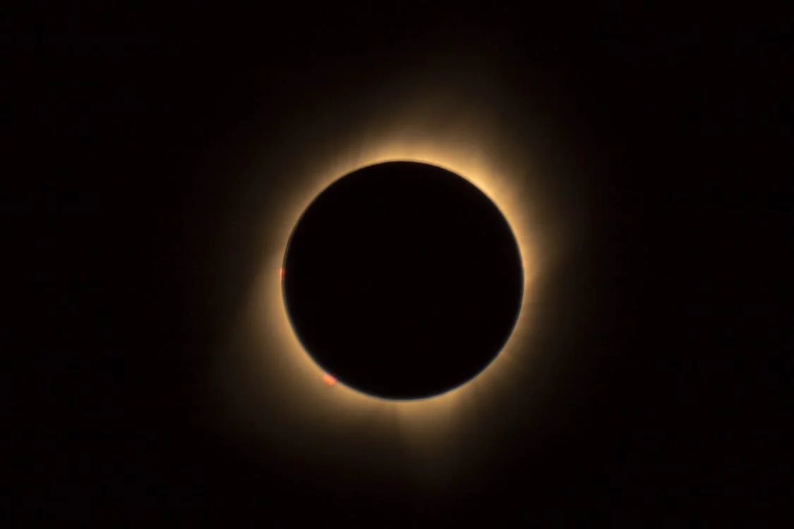 O eclipse solar vai acontecer neste s&aacute;bado, 14 de outubro de 2023