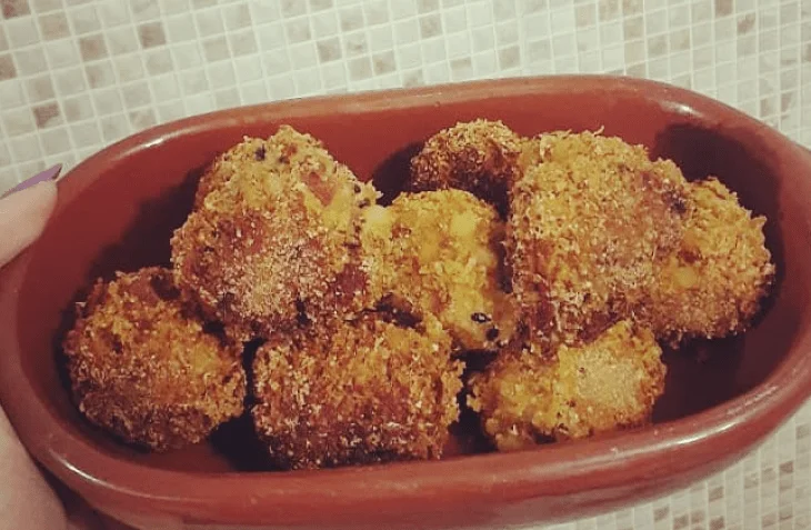 Bolinho de feijão fradinho com ora-pro-nóbis Reprodução/Internet