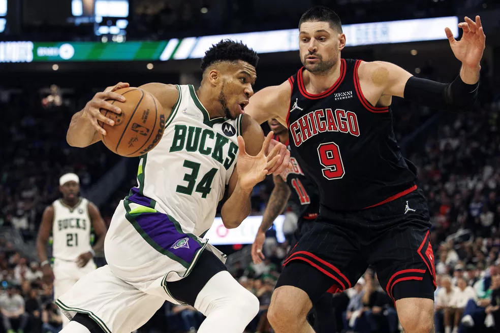 Miami Heat x Charlotte Hornets: Veja onde assistir ao vivo, quintetos  titulares e horário de jogo pela NBA