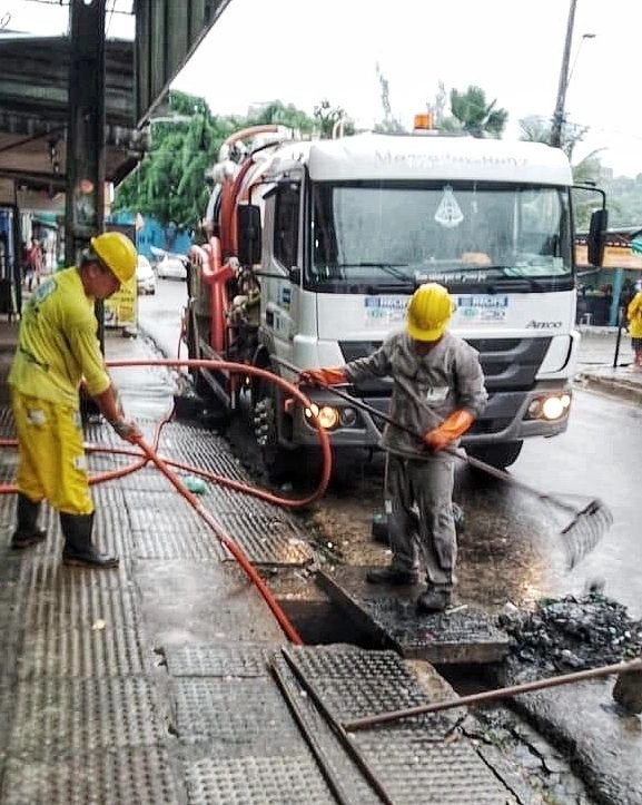 Imagem da equipe da prefeitura publicada no Instagram do prefeito