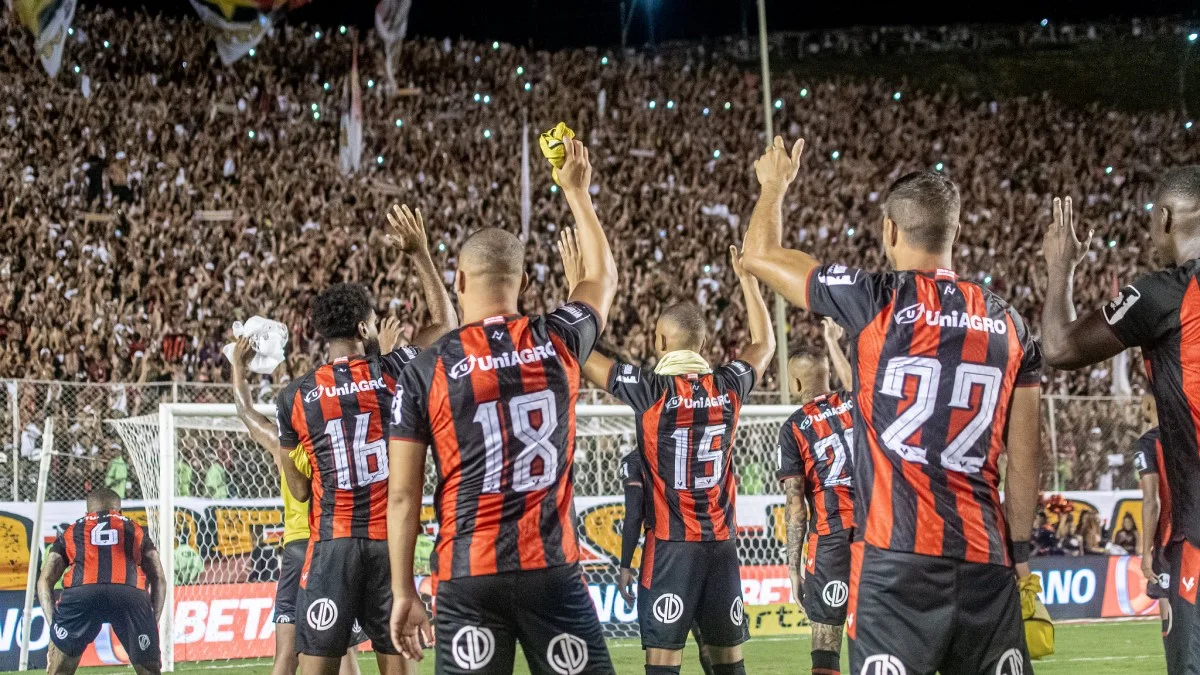 A torcida do Vitória promete uma grande festa contra o Palmeiras pelo Brasileirão