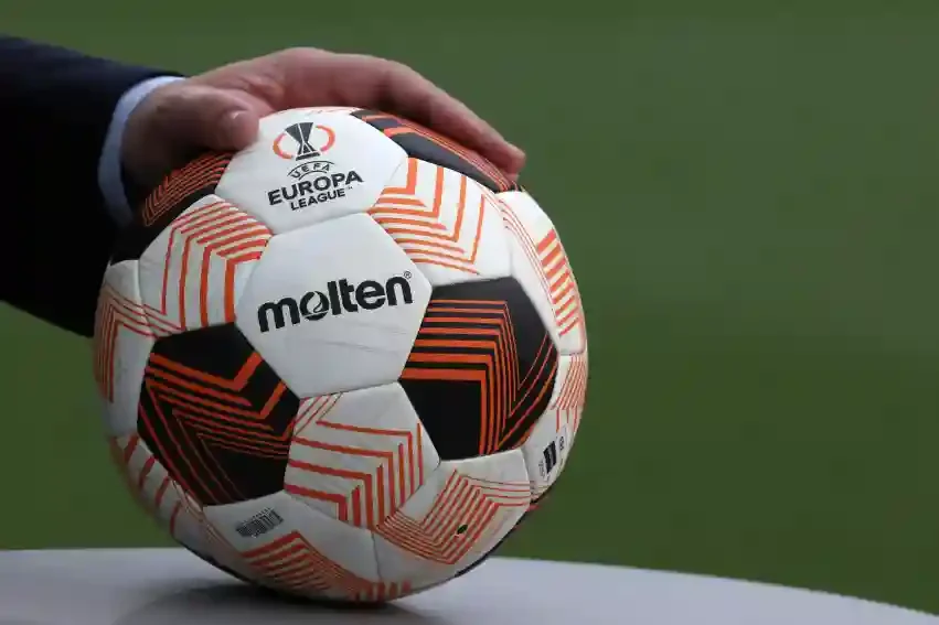 Imagem da bola da Liga Europa