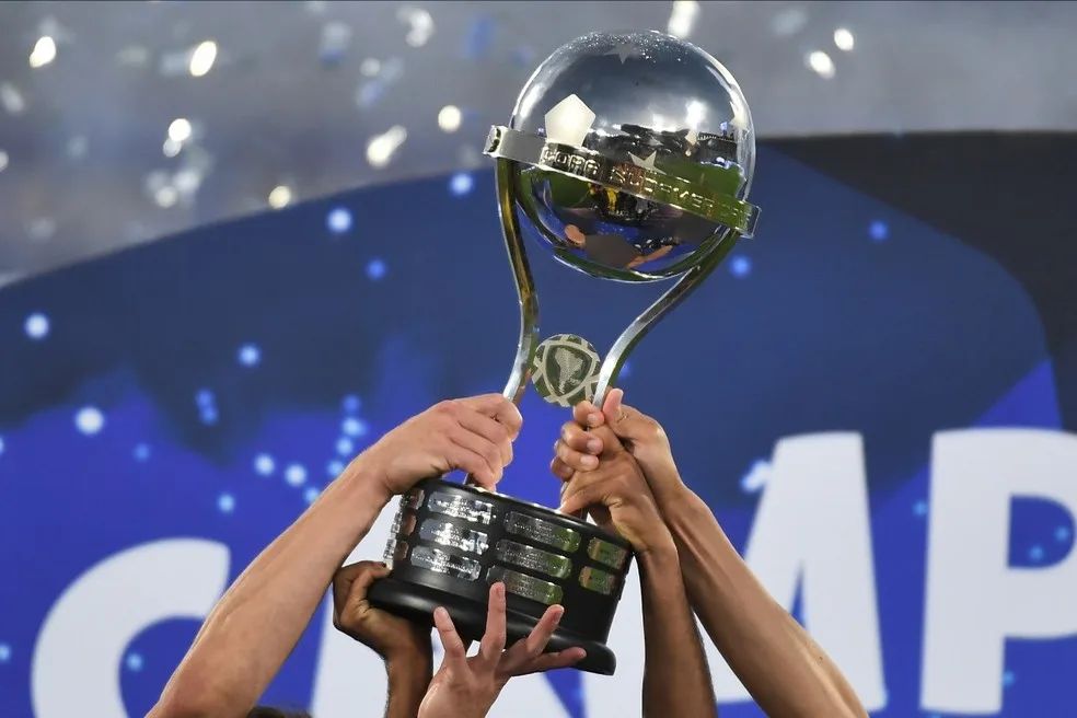 Troféu da Copa Sul-Americana