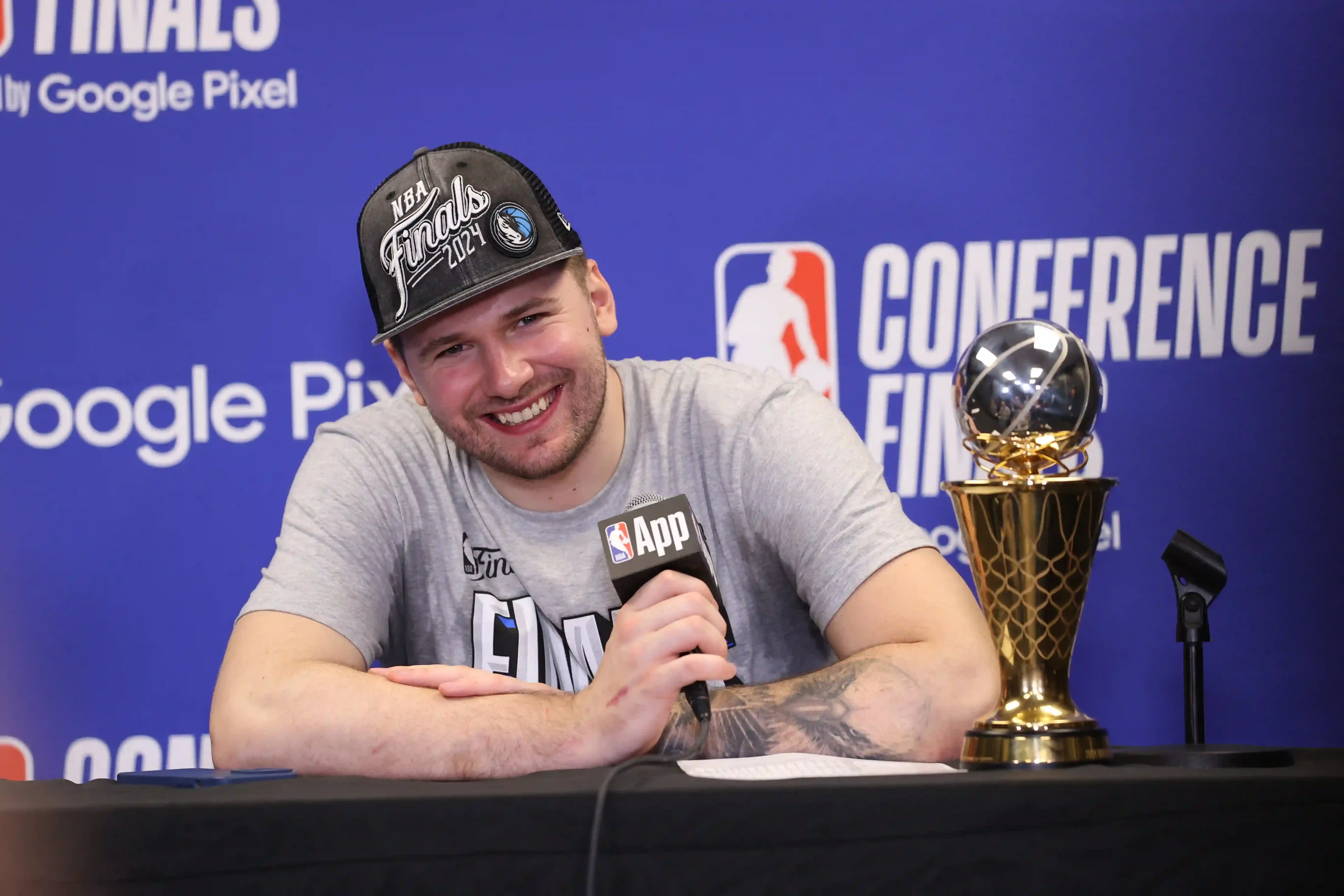 Lakers x Jazz: Luka Doncic joga hoje? Tem transmissão de graça? Confira