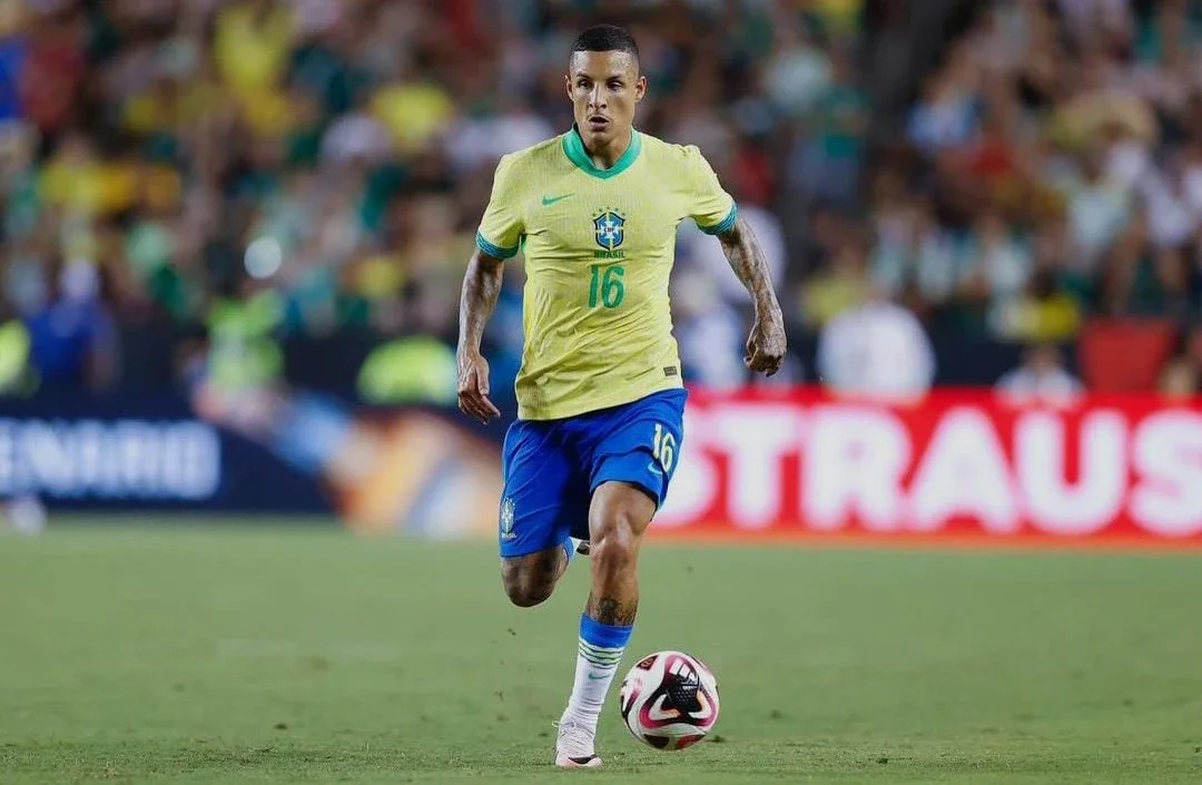Guilherme Arana, lateral-esquerdo do Brasil