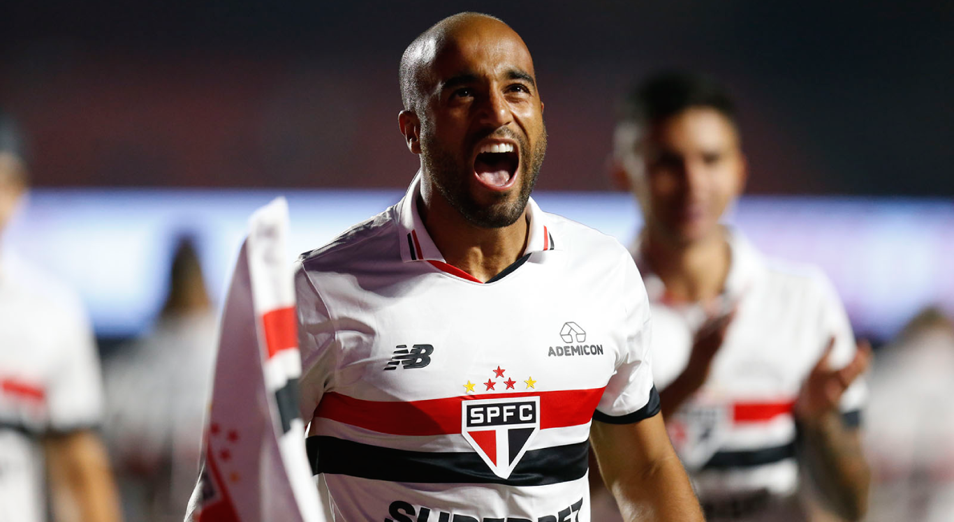 Imagem de Lucas celebrando gol pelo São Paulo