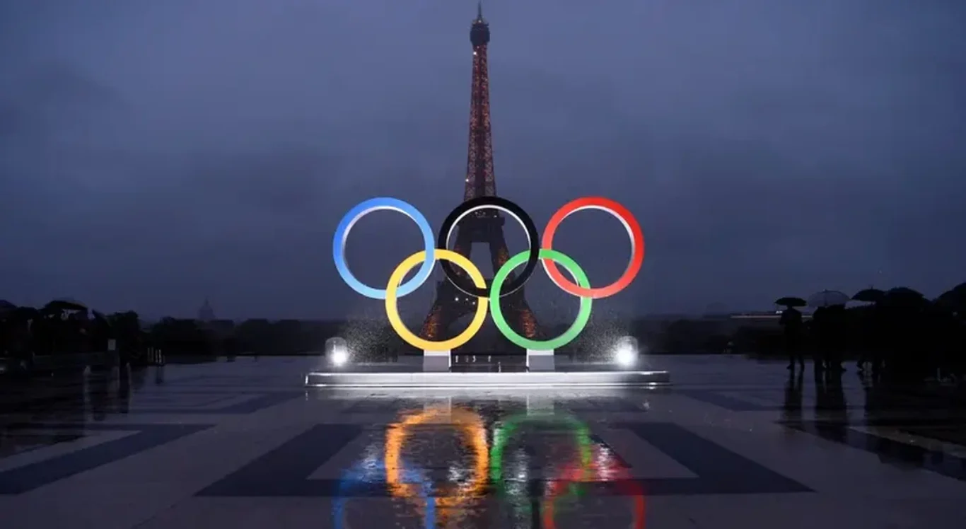 Imagem dos arcos das Olimp&iacute;adas em Paris