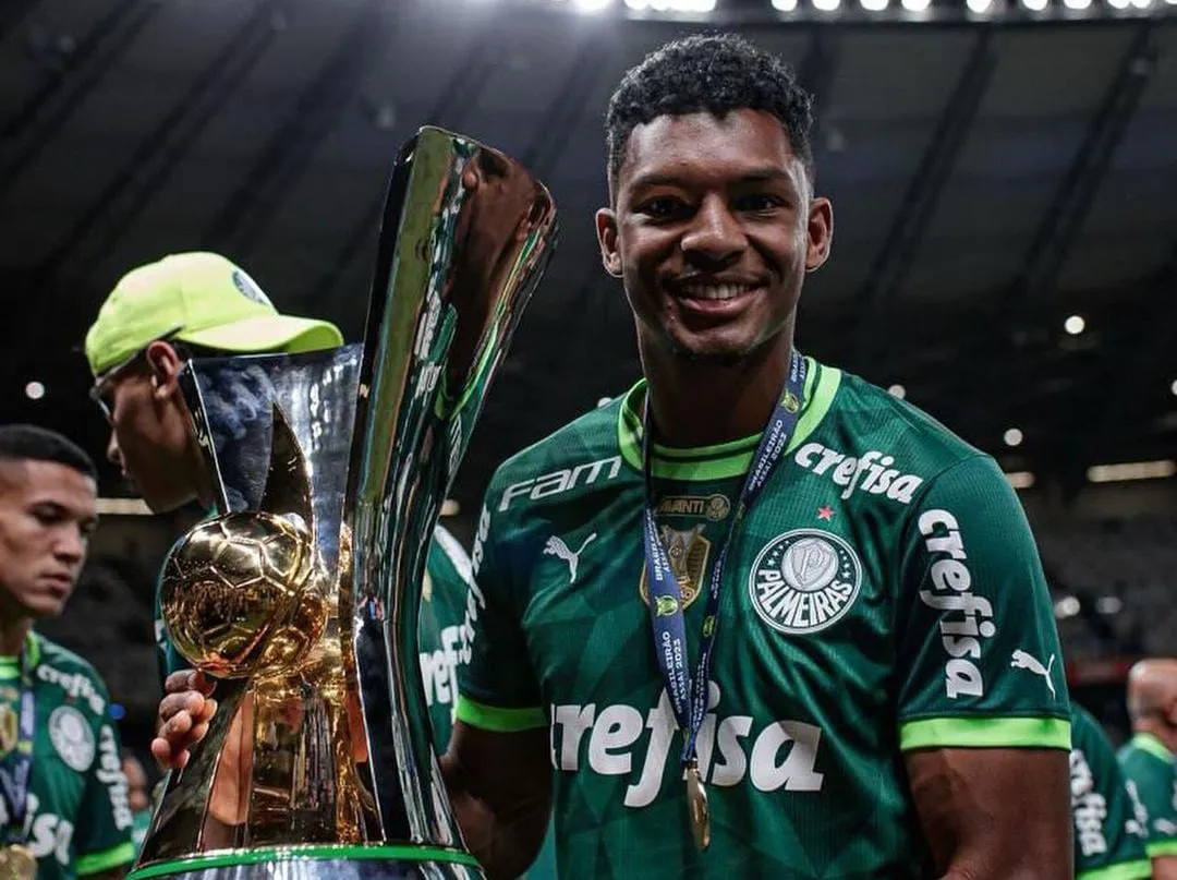 Luis Guilherme deixou o Palmeiras para atuar na Premier League