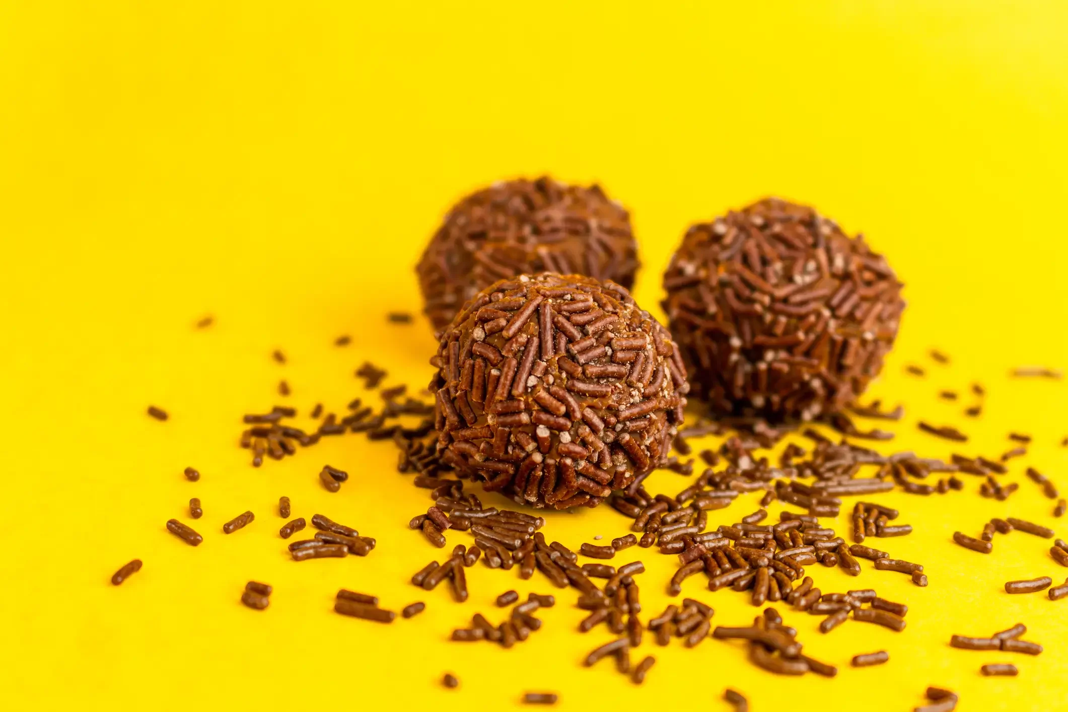 Imagem ilustrativa de brigadeiros!