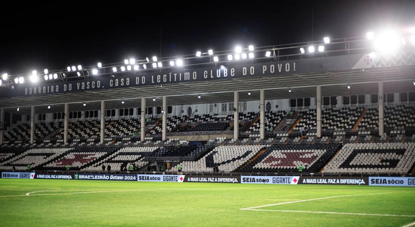 Imagem de parte da arquibancada do Estádio de São Januário