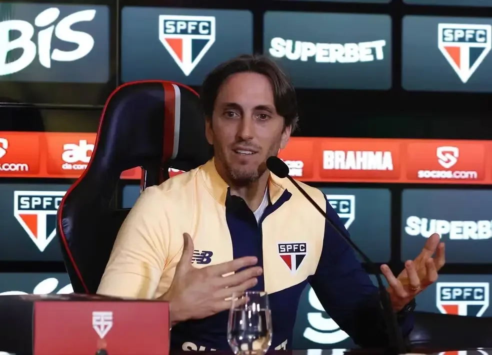 Luis Zubeldía, técnico do São Paulo