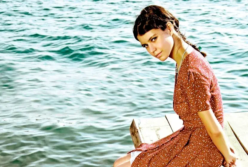 Beren Saat, protagonista da popular novela turca "Fatmagul".