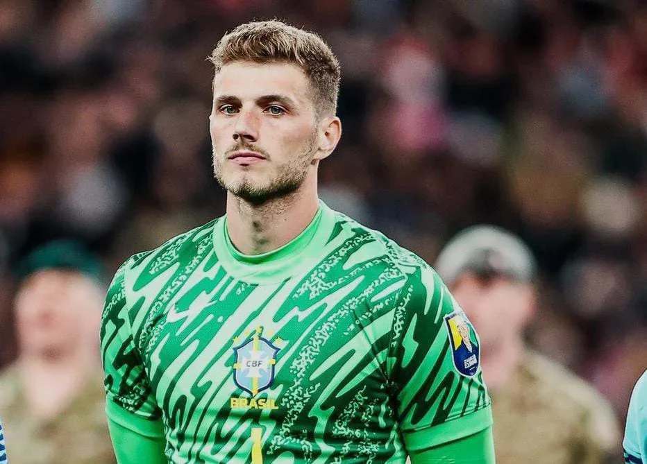 Bento, novo goleiro do Al-Nassr