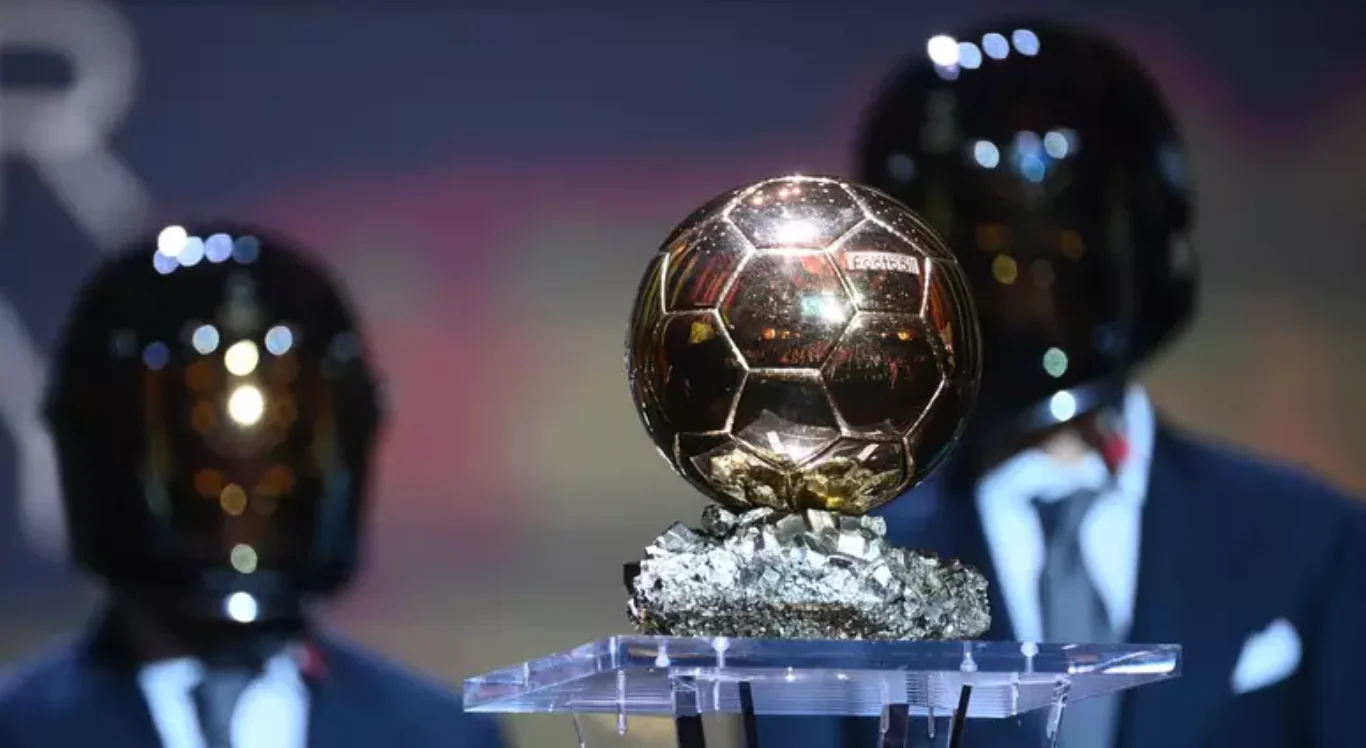 Troféu da Bola de Ouro dado pela revista France Football