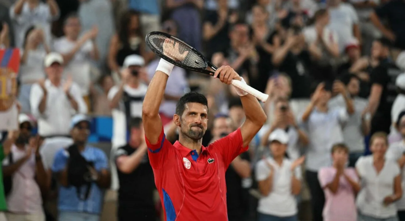 Imagem de Novak Djokovic em Roland Garros pelas Olimpíadas de Paris 2024