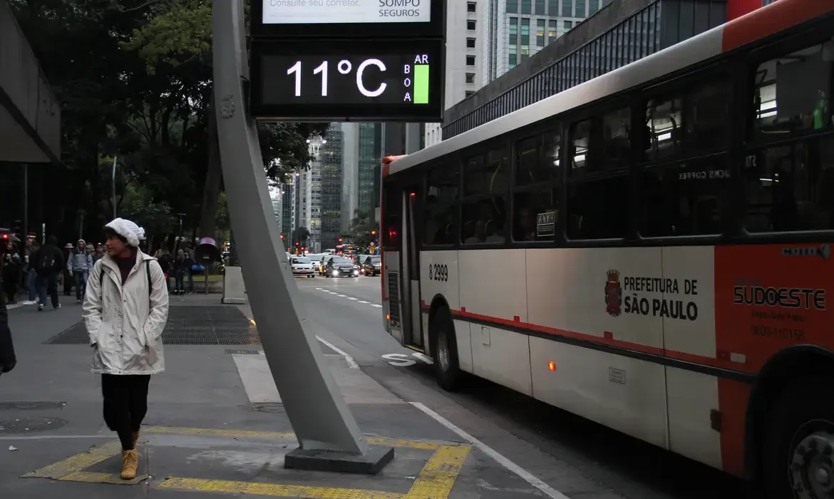 A previsão é de muito frio em São Paulo e em outros estados do Brasil.