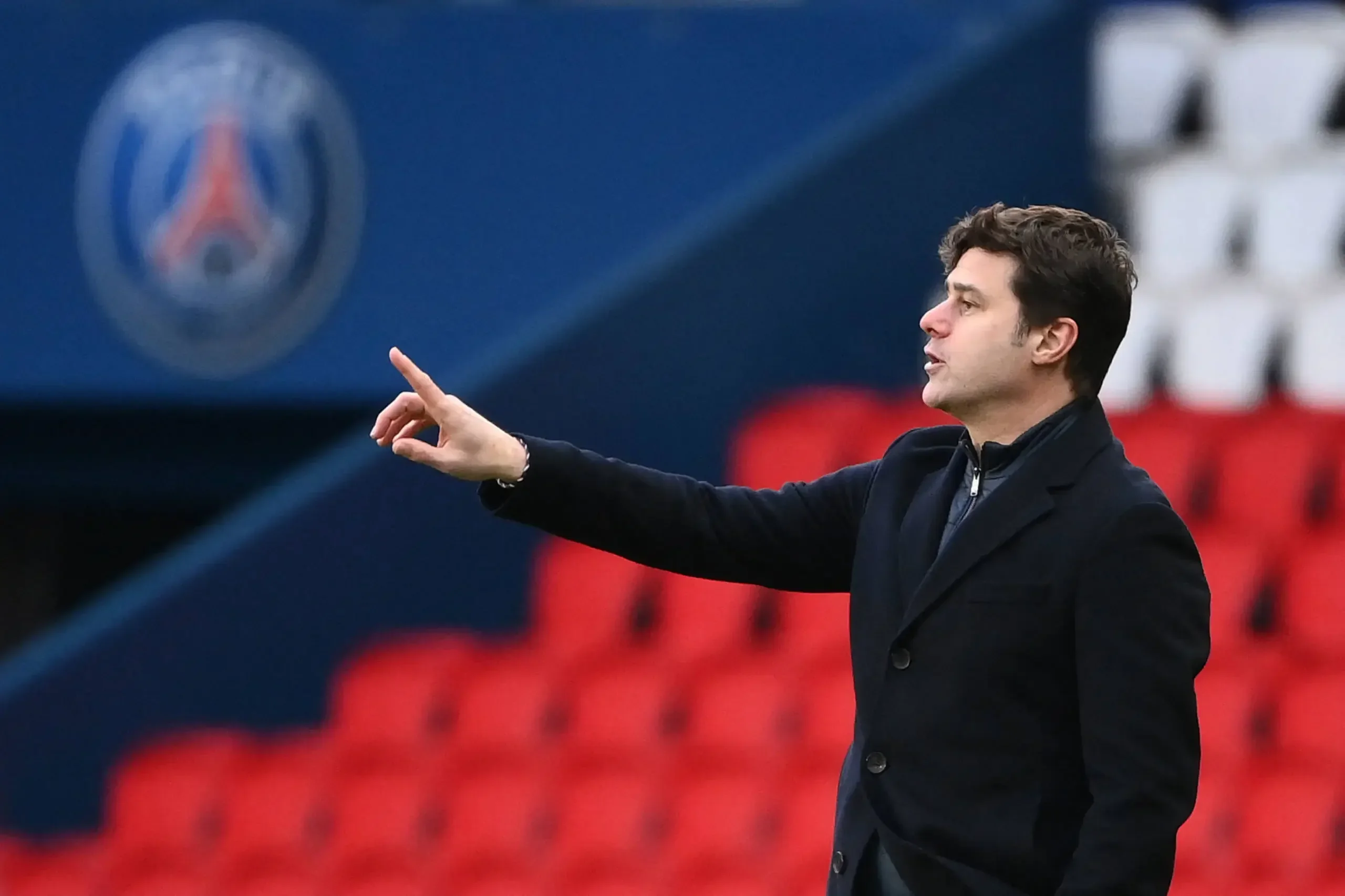 Mauricio Pochettino em seu período como técnico do PSG