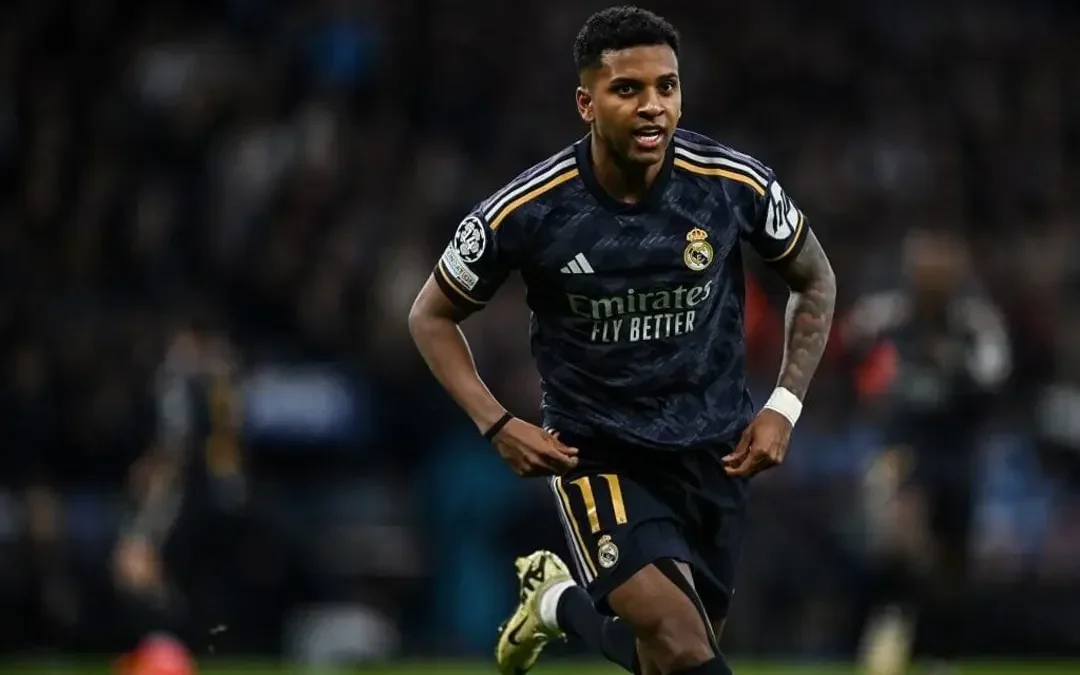 Rodrygo com a camisa do Real Madrid