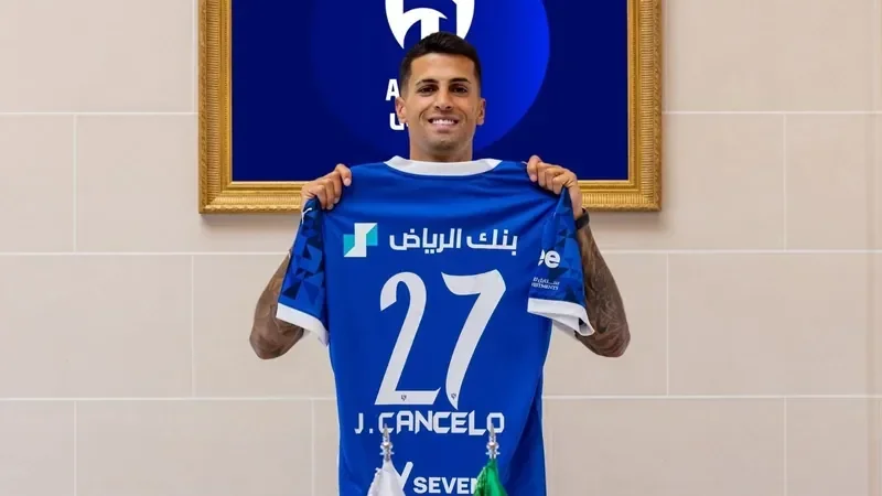 João Cancelo, lateral do Al-Hilal