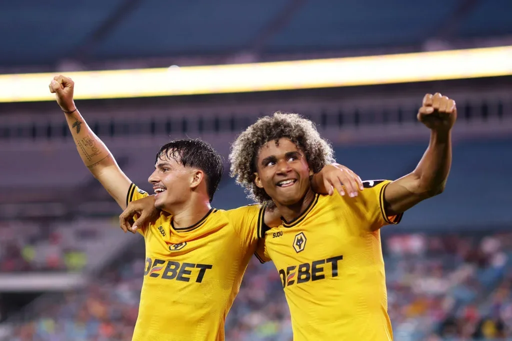 Rodrigo Gomes e Pedro Lima, jogadores do Wolves