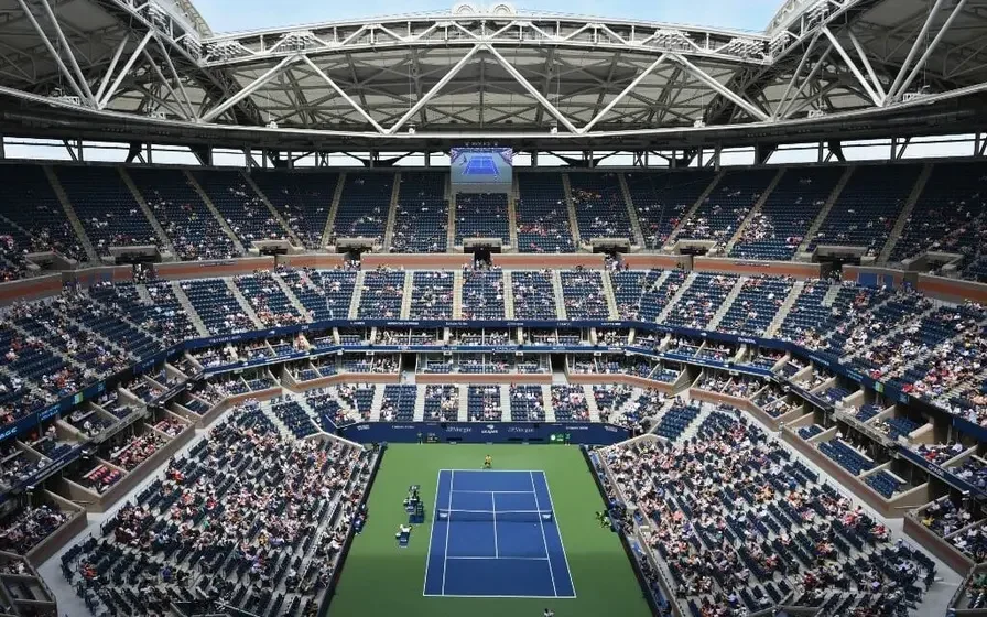 Imagem da quadra principal do US Open 2024