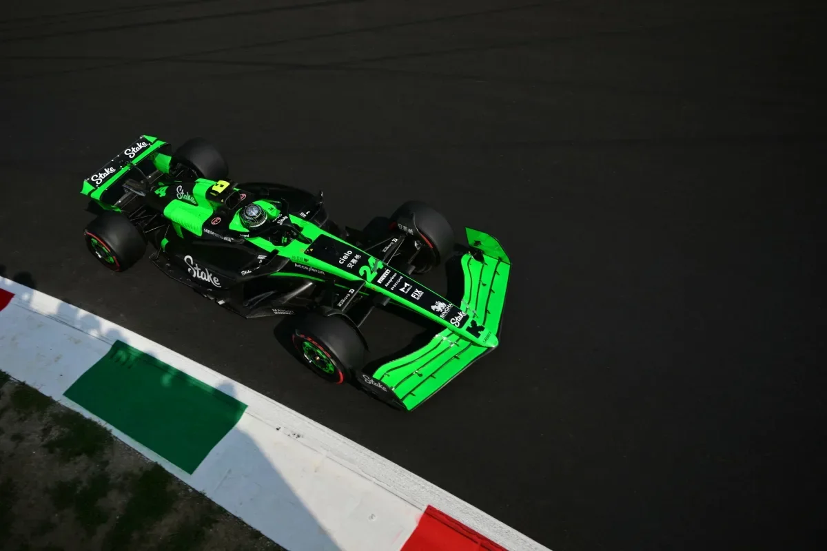 Imagem do carro da Sauber, provável equipe de Gabriel Bortoleto na Fórmula 1