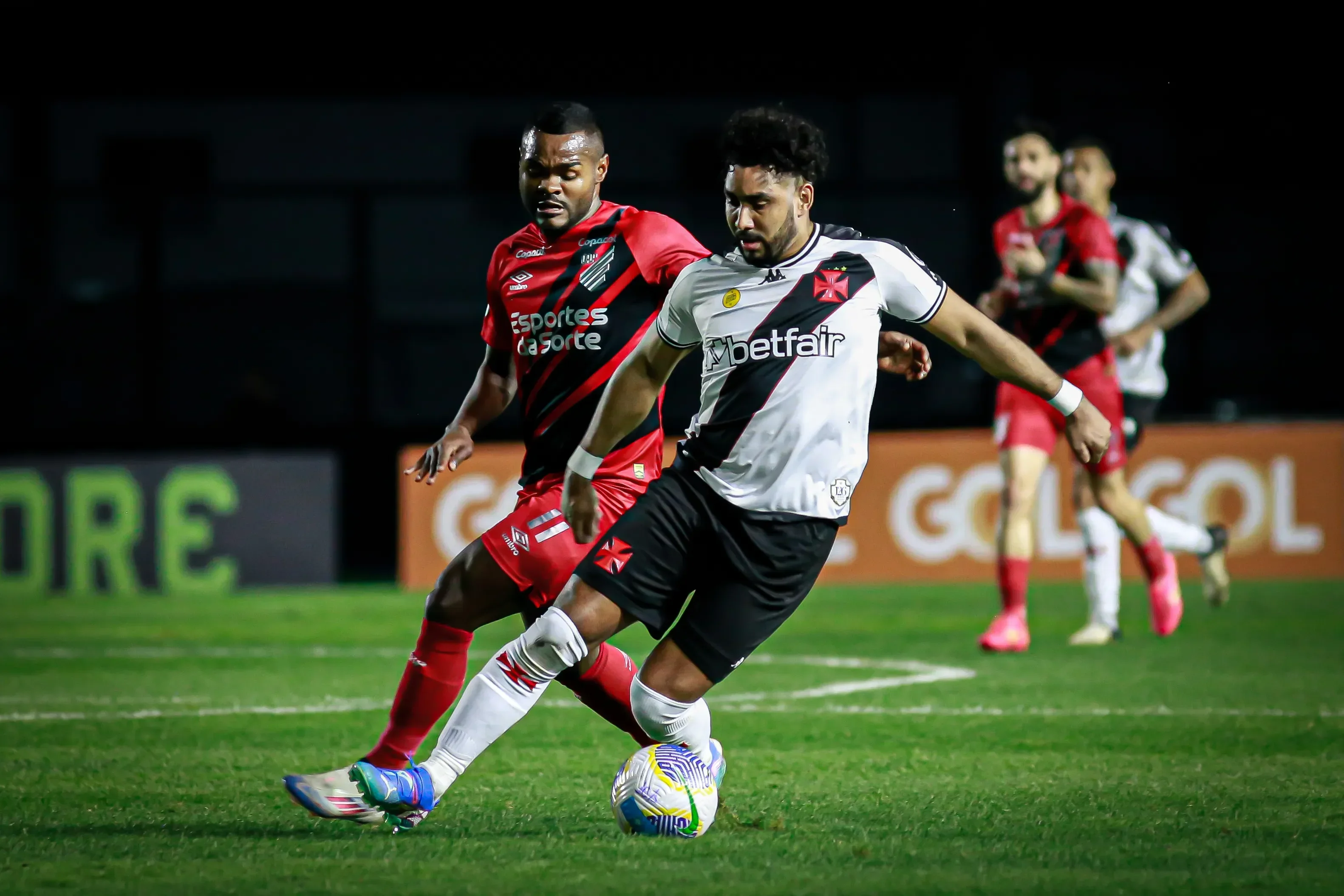 Vasco e Athletico-PR decidem vaga na semifinal da Copa do Brasil 2024