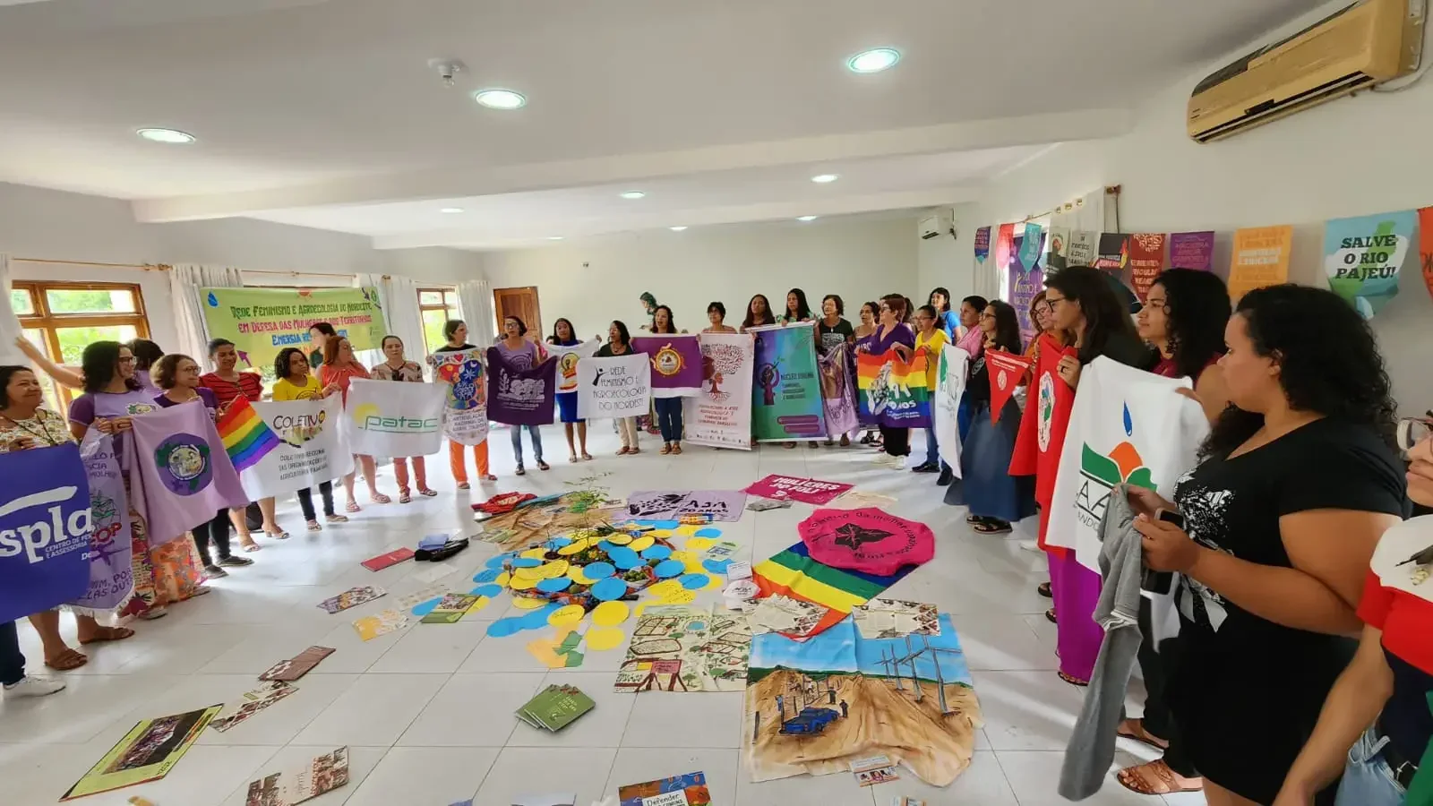 Imagem: encontro do projeto Baraúnas dos Sertões.