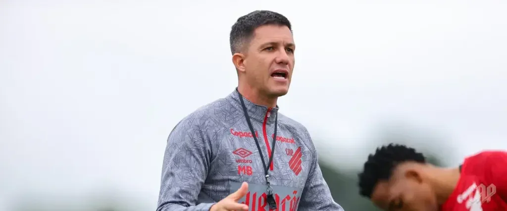 Maurício Barbieri reclama da data do jogo da Copa do Brasil