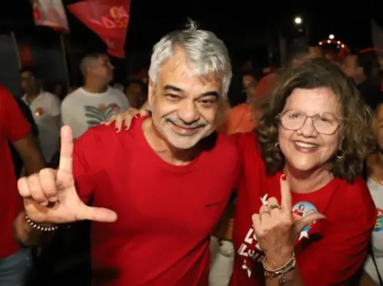 Os senadores  do PT Humberto Costa e Teresa Leitão