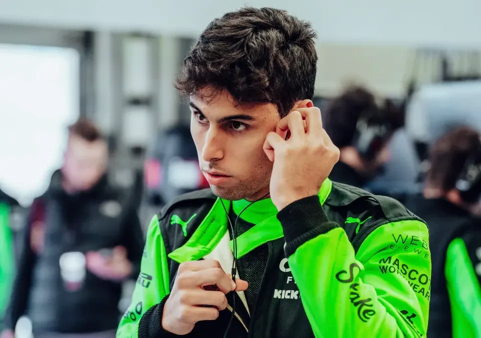 Bortoleto à frente dos novatos, Verstappen perde nota e Alonso despenca: Veja os ratings do game F1 2025