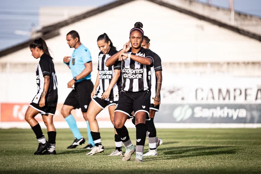 As Meninas do Vozão decidem a vaga para a próxima fase já neste sábado (24), às 16h no Estádio Glicério Marques e tem a vantagem do empate.