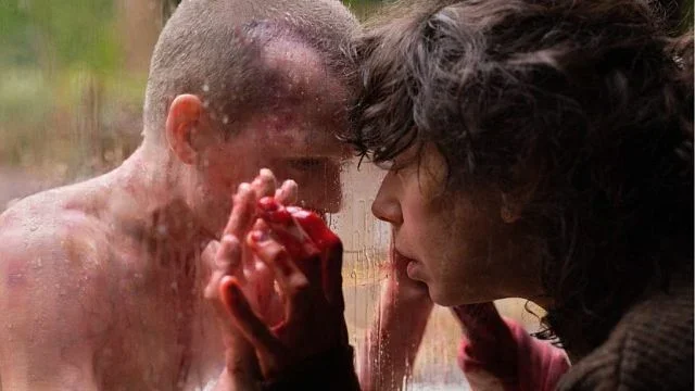 Cena do filme Faça Ela Voltar