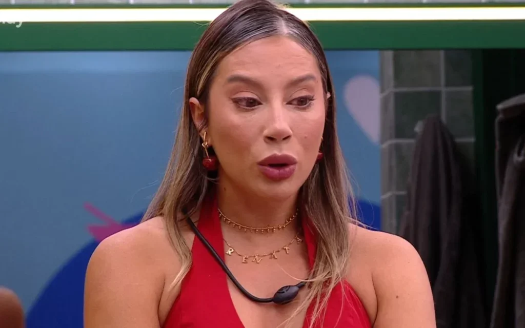 BBB 25: Renata chora após embate com Guilherme: “Desmereceu minha trajetória”