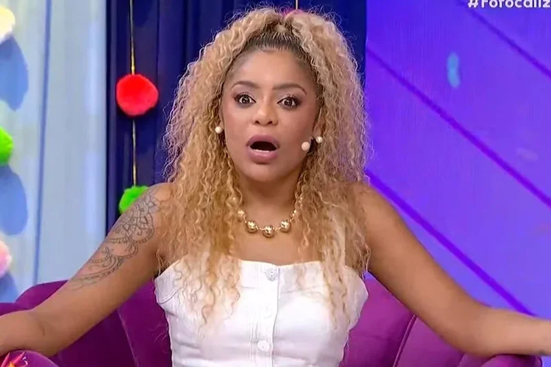 Apresentadora Cariúcha