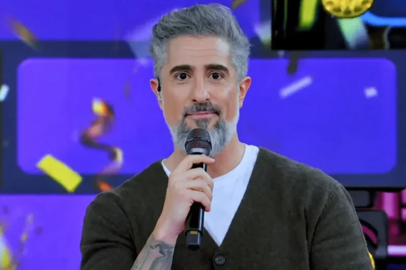 Marcos Mion relembra demissão traumática da Record: “Tomei um golpe”