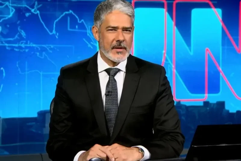 Ao vivo, William Bonner revela motivo da sua saída do Jornal Nacional