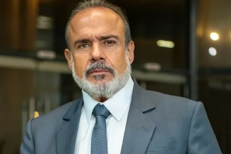 André Mattos volta às novelas da Globo após 20 anos e celebra: “Muito honrado”