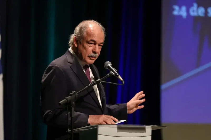 Presidente do Banco Nacional de Desenvolvimento Econômico e Social (BNDES), Aloizio Mercadante