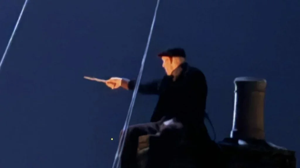 Cena cortada dos filmes aparece em novas imagens da série Harry Potter; fãs apontam possível aparição de Dédalo Diggle