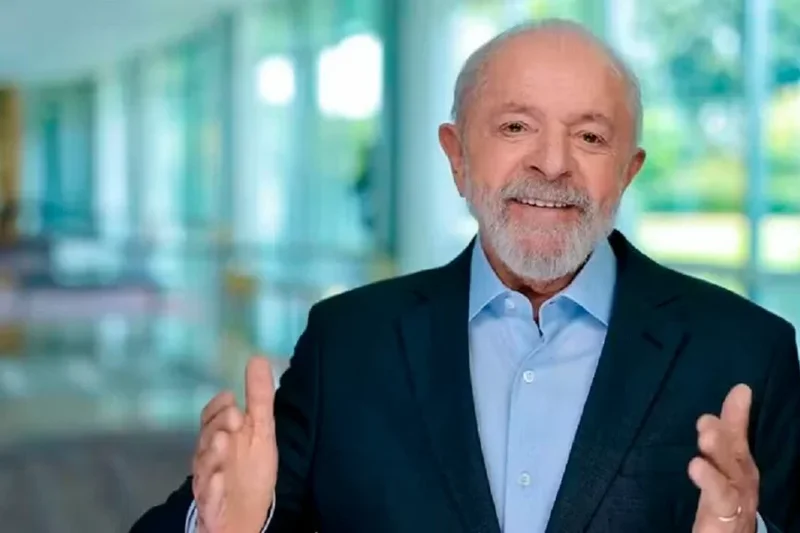 Aniversariante do dia, relembre a ligação de Lula com as novelas da Globo